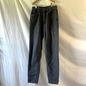 BDG urban outfitters black sz 24 high rise mom jeans